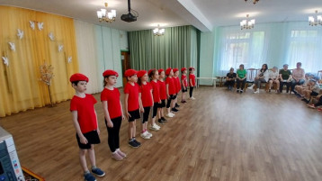 Зарничка Зарничка.
